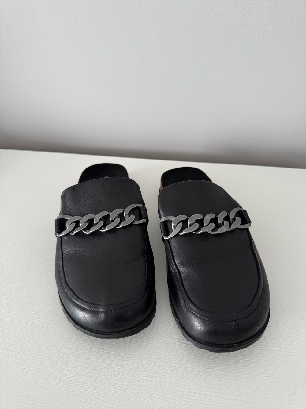 Vionic “Georgie” blk leather sz 9 EUC - Picture 2 of 6